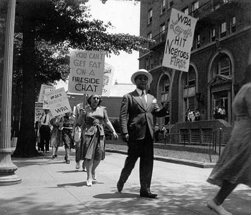 Picketers in Front of WPA Building, NARA, 1941 (New Deal Network)